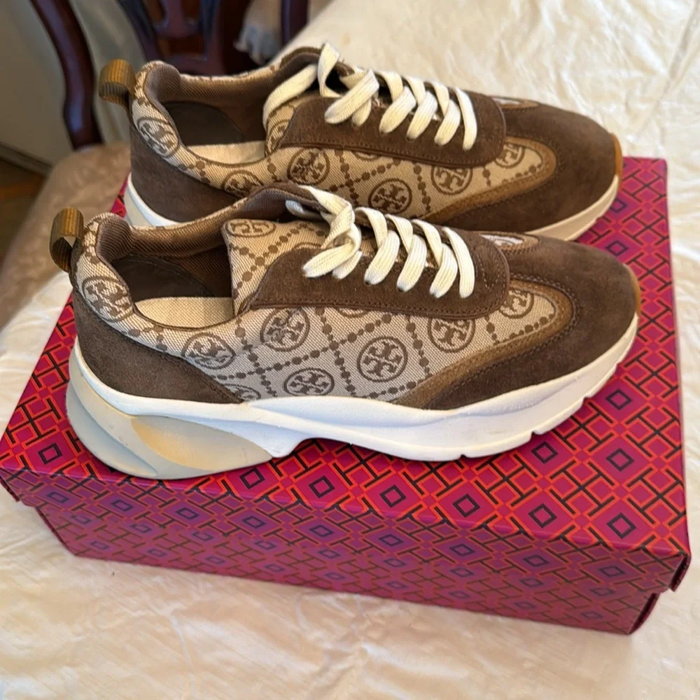 Tory Burch T Monogram Good Luck Trainer Sneak - Picture 3 of 7